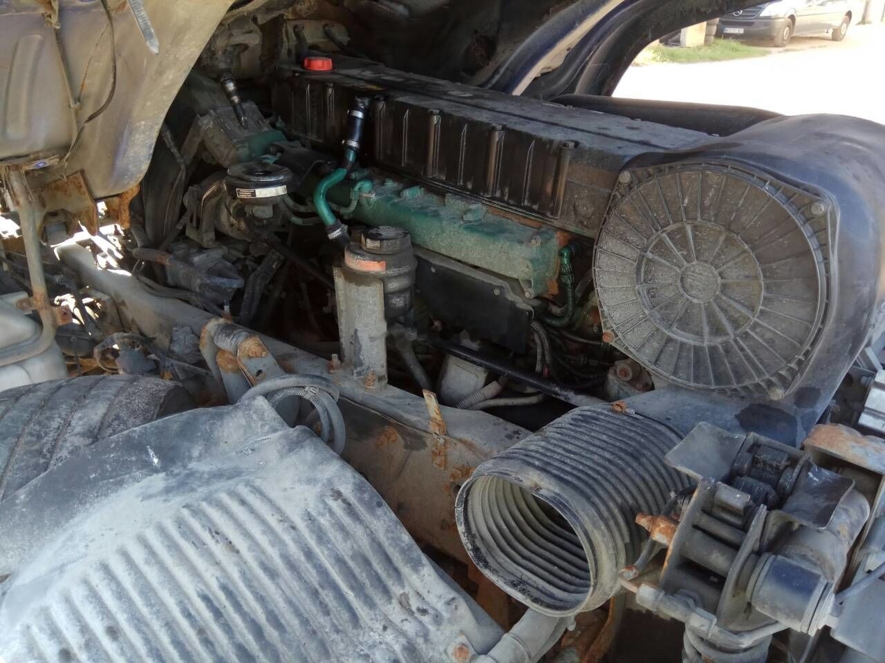 Volvo D12C 460 E3 Volvo FH 12 - Mesin untuk Truk: gambar 2 Volvo D12C 460 E3 Volvo FH 12 - Mesin untuk Truk: gambar 2