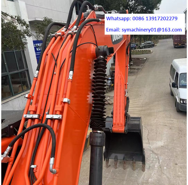 Doosan DX225LC - Ekskavator perayap: gambar 5 Doosan DX225LC - Ekskavator perayap: gambar 5