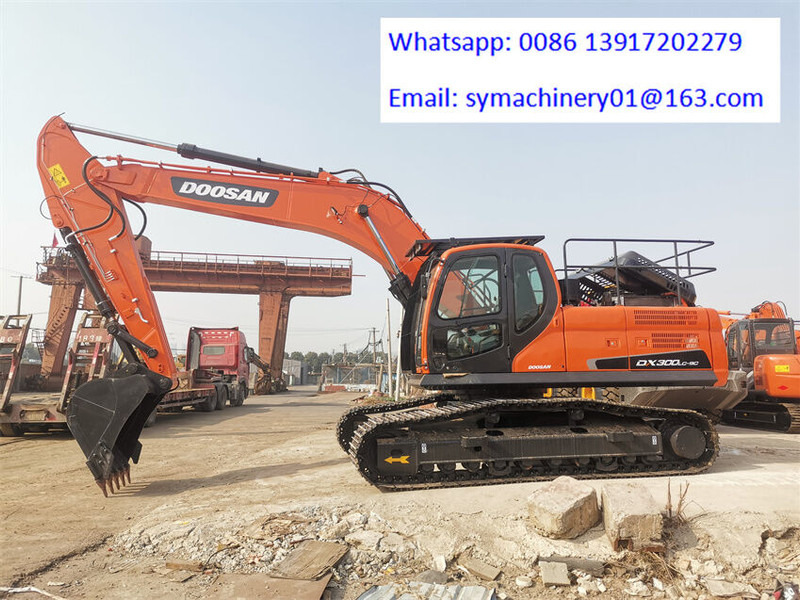 Doosan DX300LC-9C - Ekskavator perayap: gambar 3 Doosan DX300LC-9C - Ekskavator perayap: gambar 3