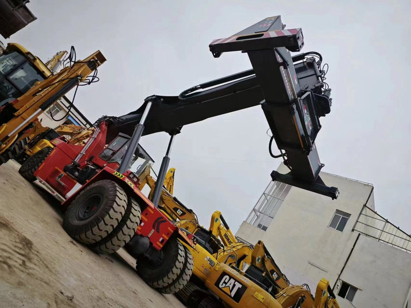 Penumpuk jangkauan Kalmar DRF450: gambar 9