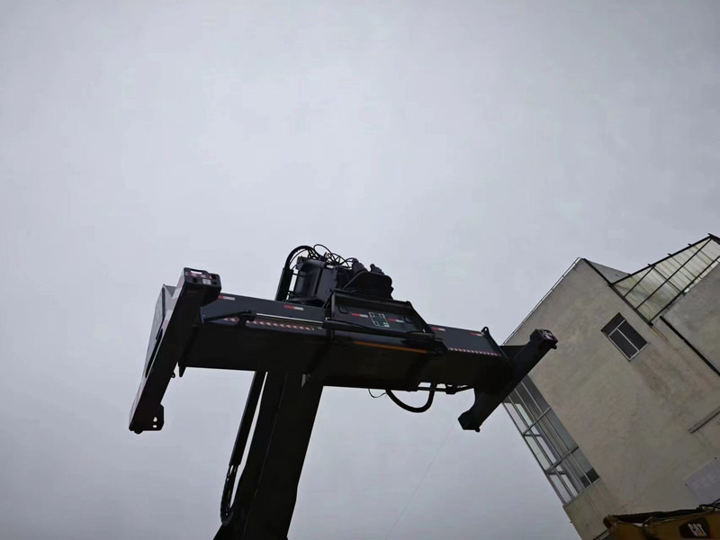 Penumpuk jangkauan Kalmar DRF450: gambar 10