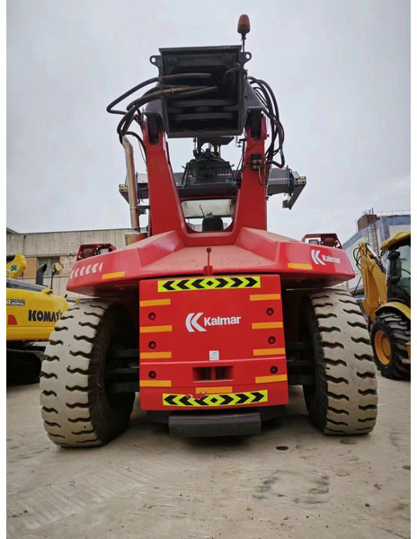 Kalmar DRF450 - Penumpuk jangkauan: gambar 2 Kalmar DRF450 - Penumpuk jangkauan: gambar 2