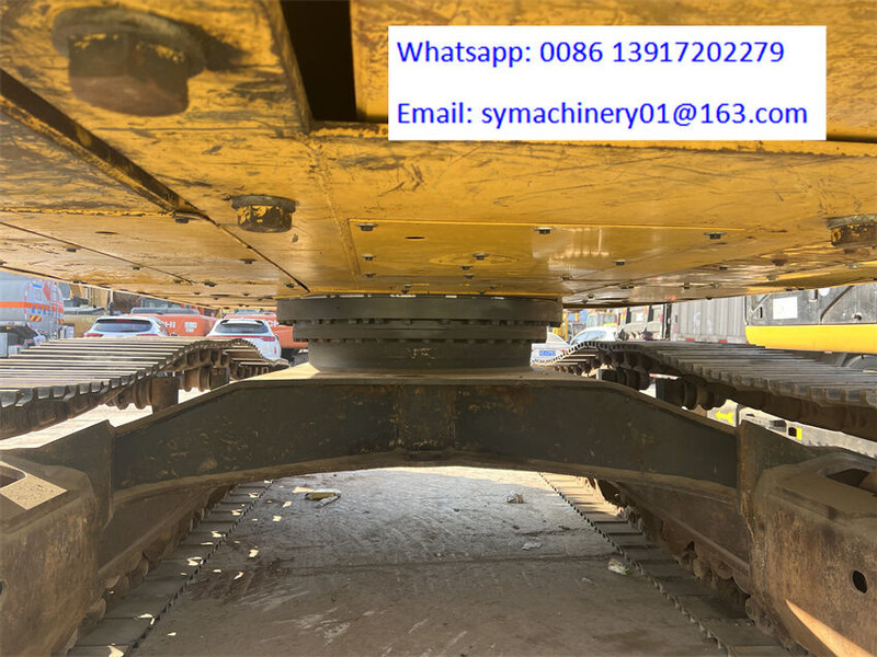 Komatsu PC400-8 - Ekskavator perayap: gambar 5 Komatsu PC400-8 - Ekskavator perayap: gambar 5