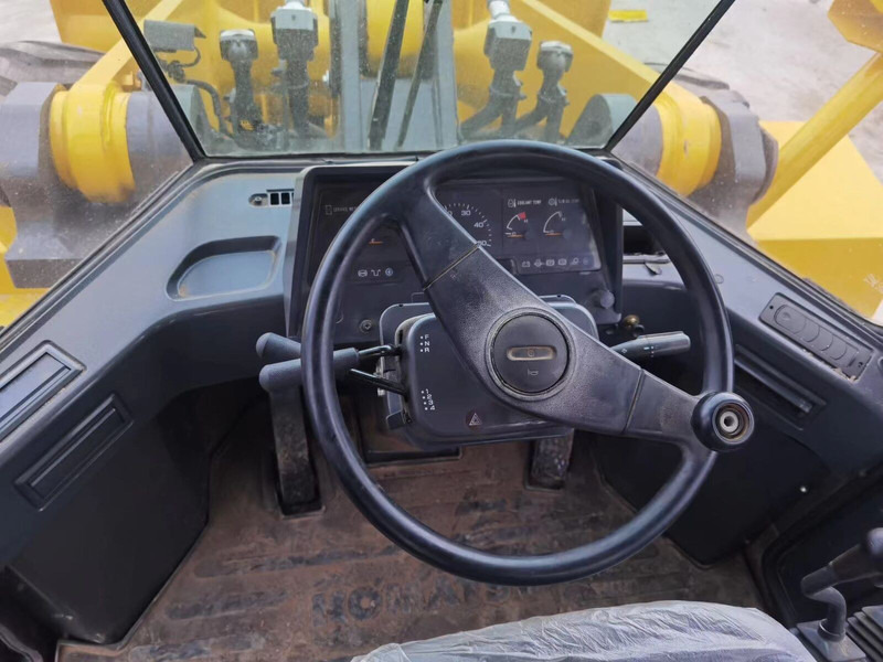 Komatsu WA470-3 - Wheel loader: gambar 5 Komatsu WA470-3 - Wheel loader: gambar 5