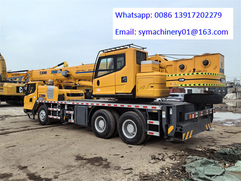 XCMG - Derek semua medan: gambar 4 XCMG - Derek semua medan: gambar 4