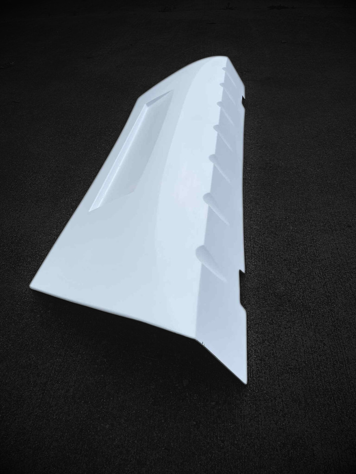 SCANIA IRIZAR NEW CENTURY Zderzak przedni Scania IRIZAR New Century - Bumper untuk Bus pariwisata: gambar 2 SCANIA IRIZAR NEW CENTURY Zderzak przedni Scania IRIZAR New Century - Bumper untuk Bus pariwisata: gambar 2