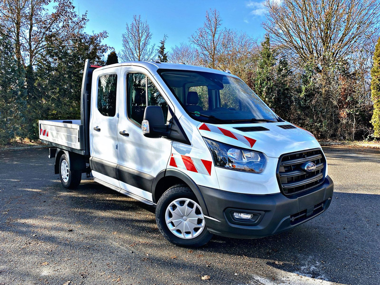 Ford Pritsche 350L2 DoKa|Trend|Garantie bis 08.27|19% - Van flatbed, Van kombi: gambar 1 Ford Pritsche 350L2 DoKa|Trend|Garantie bis 08.27|19% - Van flatbed, Van kombi: gambar 1
