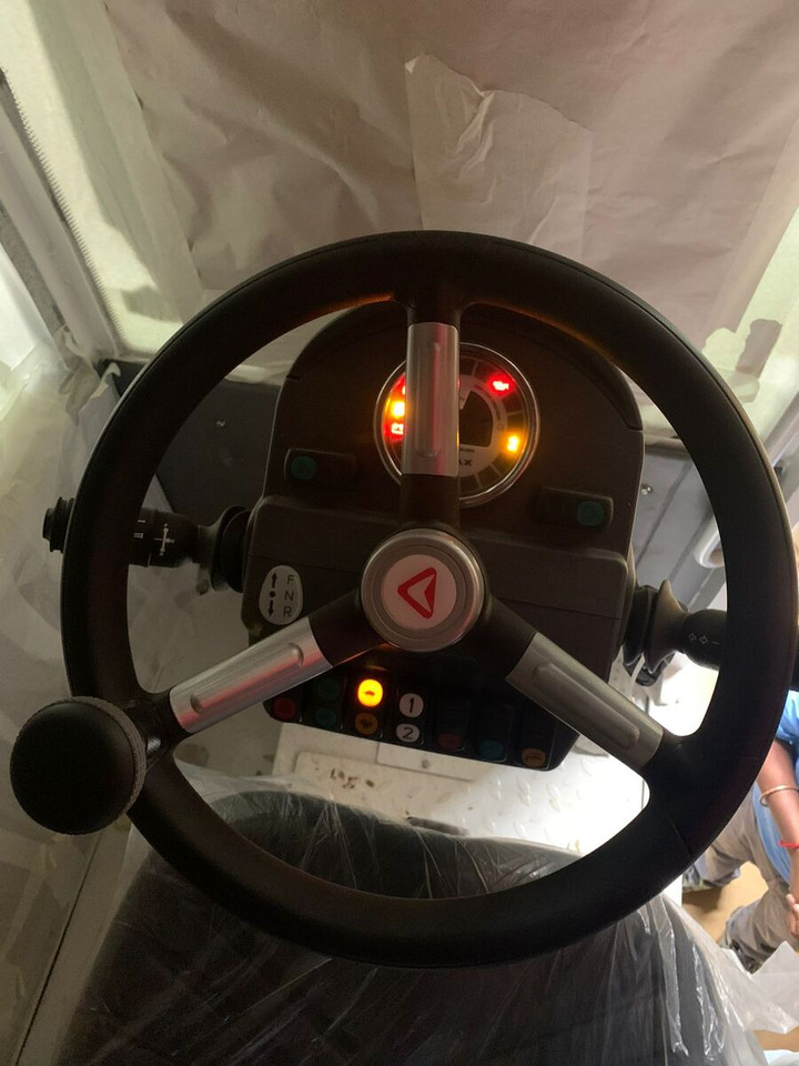 New AJAX ARGO 4000 concrete mixer truck - Truk pengaduk beton: gambar 3 New AJAX ARGO 4000 concrete mixer truck - Truk pengaduk beton: gambar 3