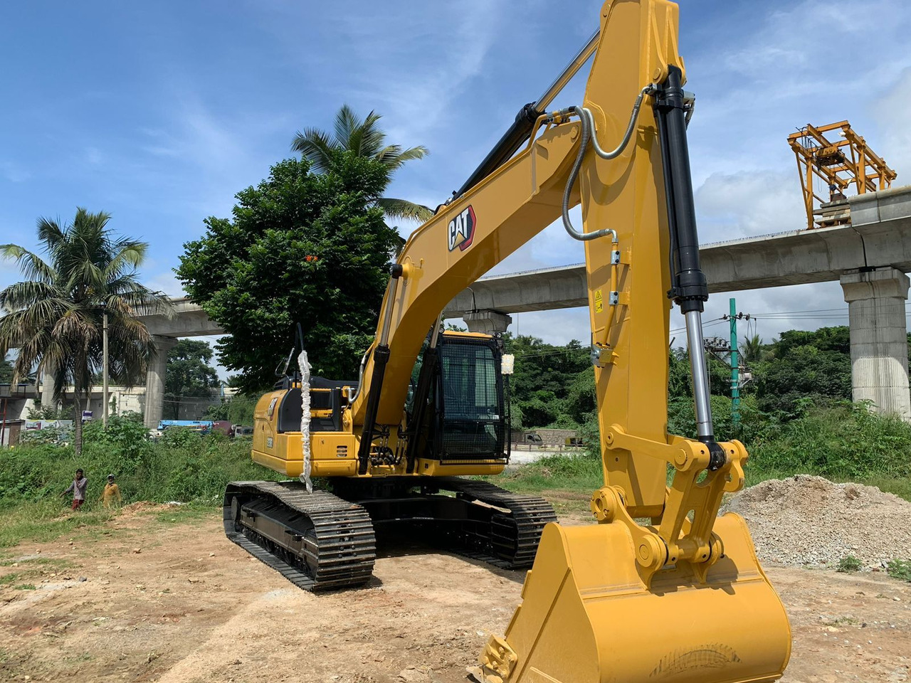 New Caterpillar 323D3 tracked excavator - Ekskavator perayap: gambar 5 New Caterpillar 323D3 tracked excavator - Ekskavator perayap: gambar 5