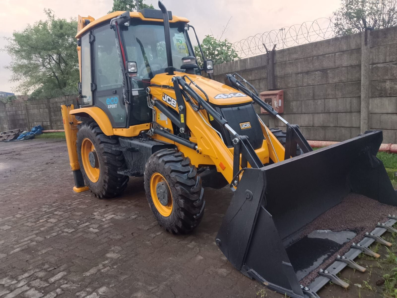 New JCB 3DX backhoe loader - Backhoe loader: gambar 2 New JCB 3DX backhoe loader - Backhoe loader: gambar 2