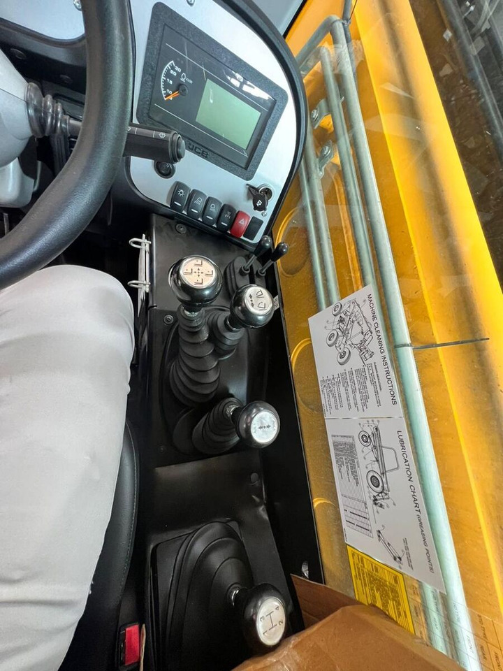 New JCB 530-110 telehandler - Telehandler: gambar 4 New JCB 530-110 telehandler - Telehandler: gambar 4