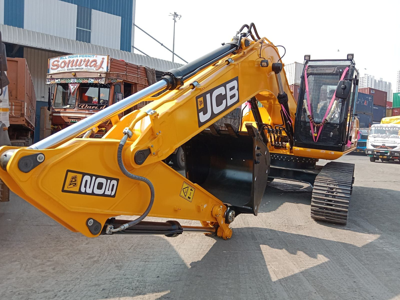 New JCB JS 200 tracked excavator - Ekskavator perayap: gambar 1 New JCB JS 200 tracked excavator - Ekskavator perayap: gambar 1