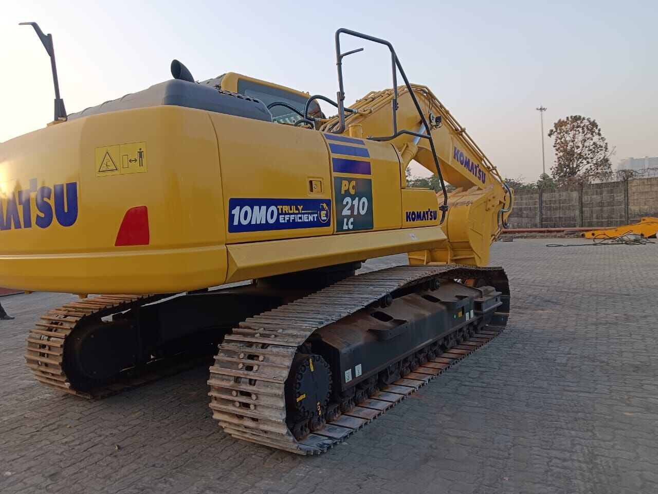 New Komatsu PC210 tracked excavator - Ekskavator perayap: gambar 2 New Komatsu PC210 tracked excavator - Ekskavator perayap: gambar 2