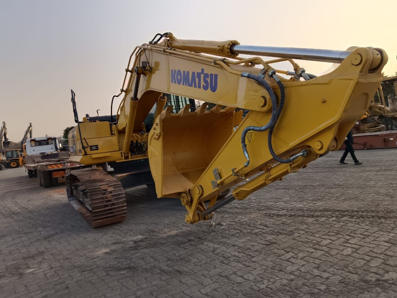 New Komatsu PC210 tracked excavator - Ekskavator perayap: gambar 4 New Komatsu PC210 tracked excavator - Ekskavator perayap: gambar 4
