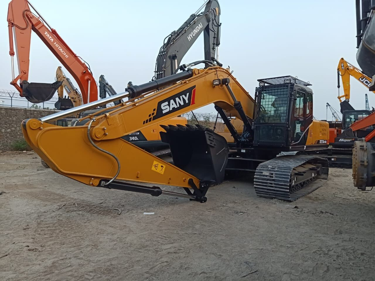 New Sany SY 215 MITSUBISHI ENGINE tracked excavator - Ekskavator perayap: gambar 5 New Sany SY 215 MITSUBISHI ENGINE tracked excavator - Ekskavator perayap: gambar 5