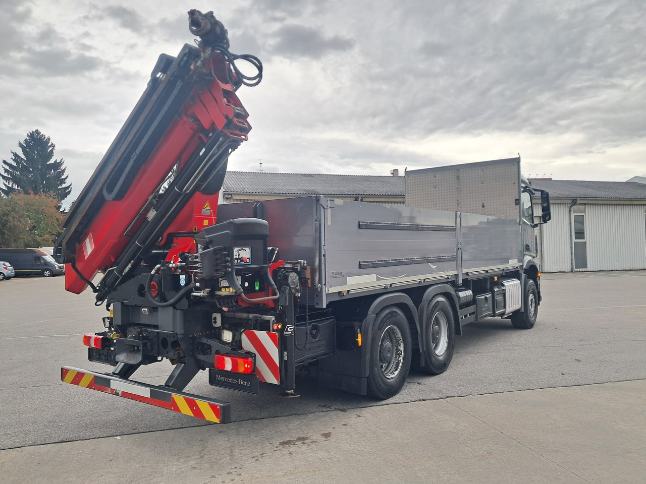 MERCEDES-BENZ AROCS 28.51 | 6x4| Retarder |Kran |Klima | Euro 6 - Truk flatbed, Truk derek: gambar 3 MERCEDES-BENZ AROCS 28.51 | 6x4| Retarder |Kran |Klima | Euro 6 - Truk flatbed, Truk derek: gambar 3