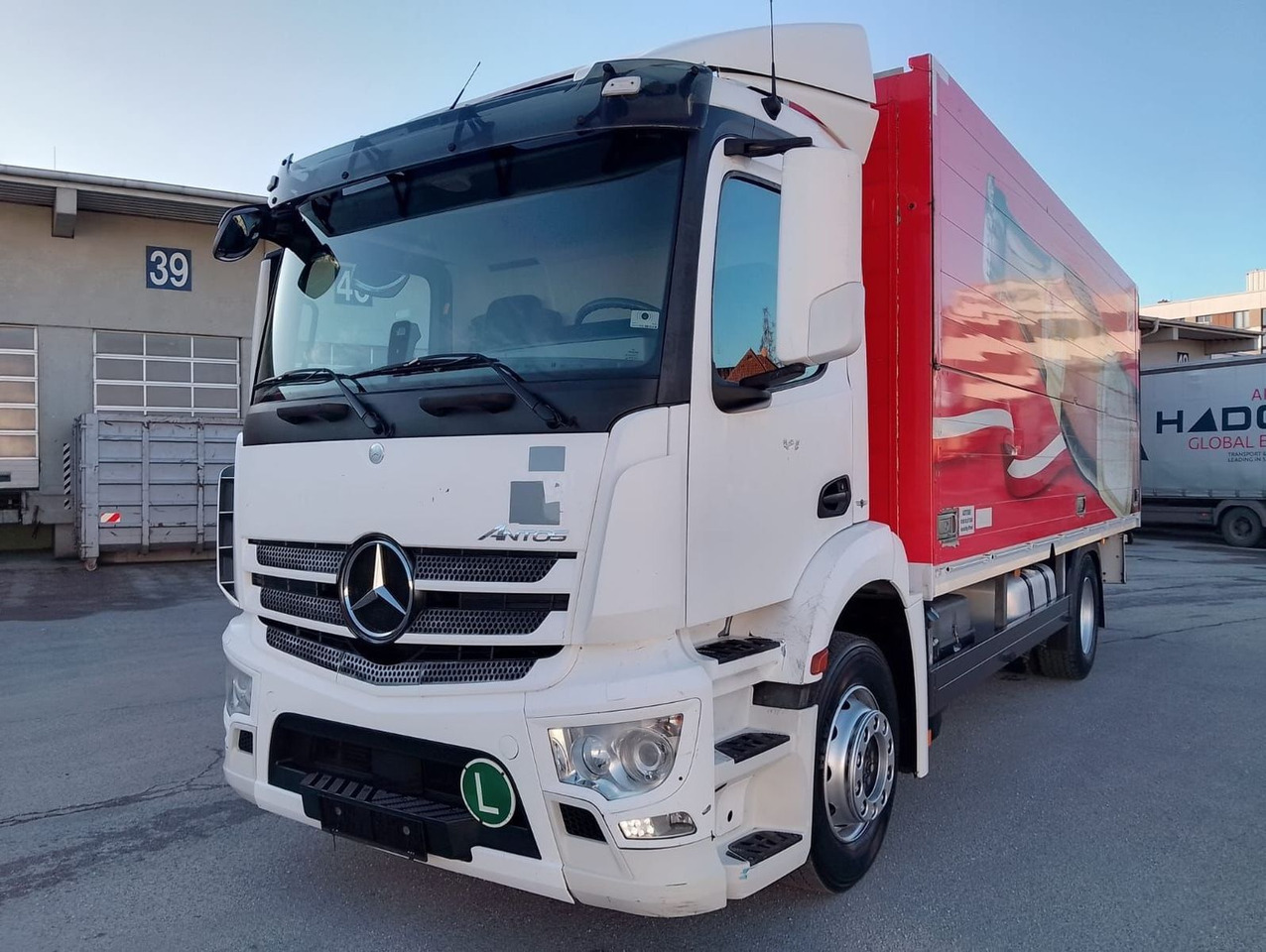 Mercedes-Benz ANTOS 18 30| Getränkew.| Klima| Luftgef| EZ 2014 - Truk minuman: gambar 1 Mercedes-Benz ANTOS 18 30| Getränkew.| Klima| Luftgef| EZ 2014 - Truk minuman: gambar 1