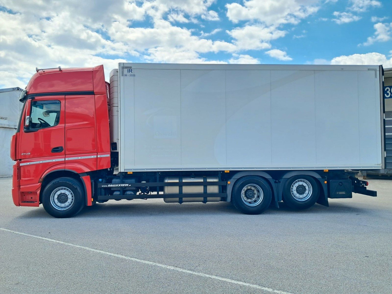 Mercedes-Benz Actros 2745 Kühlkoff | Standklima/heiz | Liftach - Truk berpendingin: gambar 4 Mercedes-Benz Actros 2745 Kühlkoff | Standklima/heiz | Liftach - Truk berpendingin: gambar 4