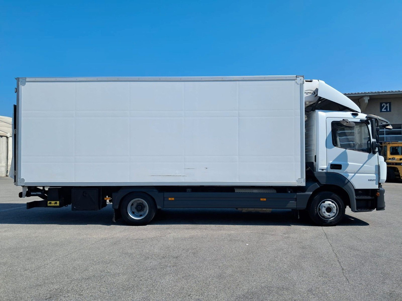 Mercedes-Benz Atego 1221 Kühlkoff LBW | Klima | Tempom | Difff - Truk berpendingin: gambar 3 Mercedes-Benz Atego 1221 Kühlkoff LBW | Klima | Tempom | Difff - Truk berpendingin: gambar 3