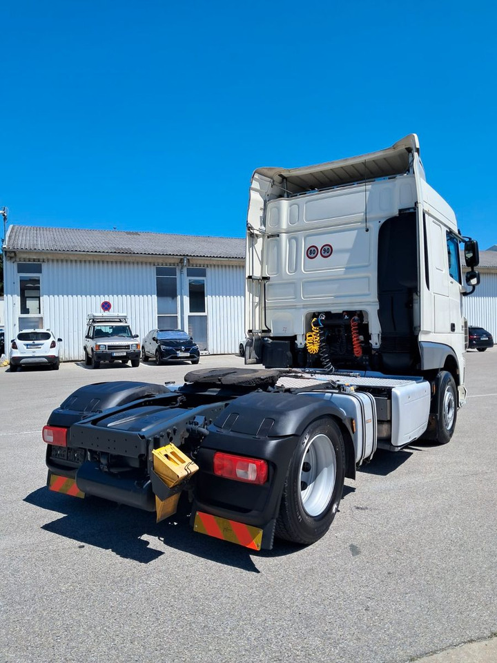 DAF XF 18.460 Schubboden | Klima | Retarder | Differ - Tractor head: gambar 5 DAF XF 18.460 Schubboden | Klima | Retarder | Differ - Tractor head: gambar 5