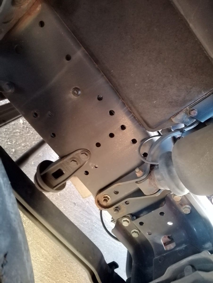 Tractor head MAN TGX 18 480: gambar 13 Tractor head MAN TGX 18 480: gambar 13