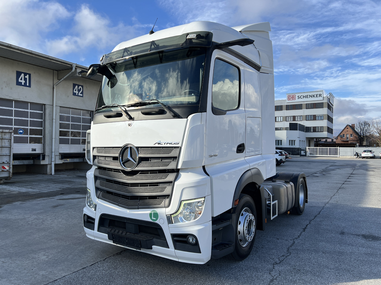 MERCEDES-BENZ Mercedes-Benz Actros 1846 | Standklima | Retarder | Euro 6 - Tractor head: gambar 1 MERCEDES-BENZ Mercedes-Benz Actros 1846 | Standklima | Retarder | Euro 6 - Tractor head: gambar 1