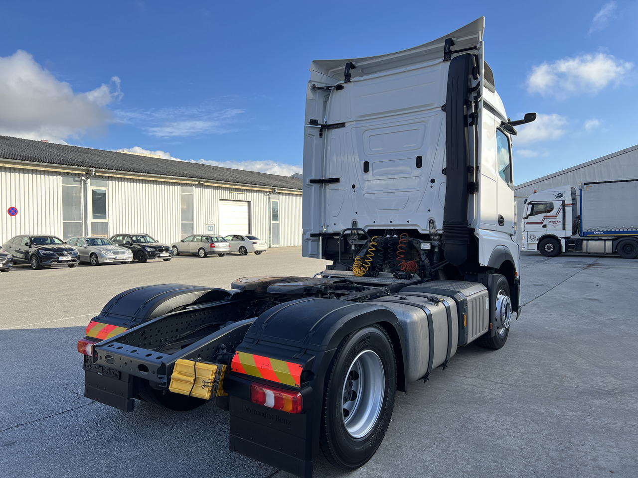 MERCEDES-BENZ Mercedes-Benz Actros 1846 | Standklima | Retarder | Euro 6 - Tractor head: gambar 3 MERCEDES-BENZ Mercedes-Benz Actros 1846 | Standklima | Retarder | Euro 6 - Tractor head: gambar 3