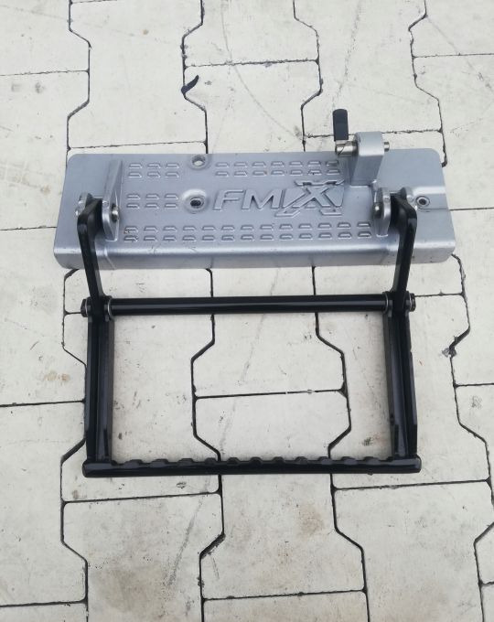 DRABINKA STOPIEN VOLVO FMX ORYG. - Langkah kaki untuk Truk: gambar 1 DRABINKA STOPIEN VOLVO FMX ORYG. - Langkah kaki untuk Truk: gambar 1