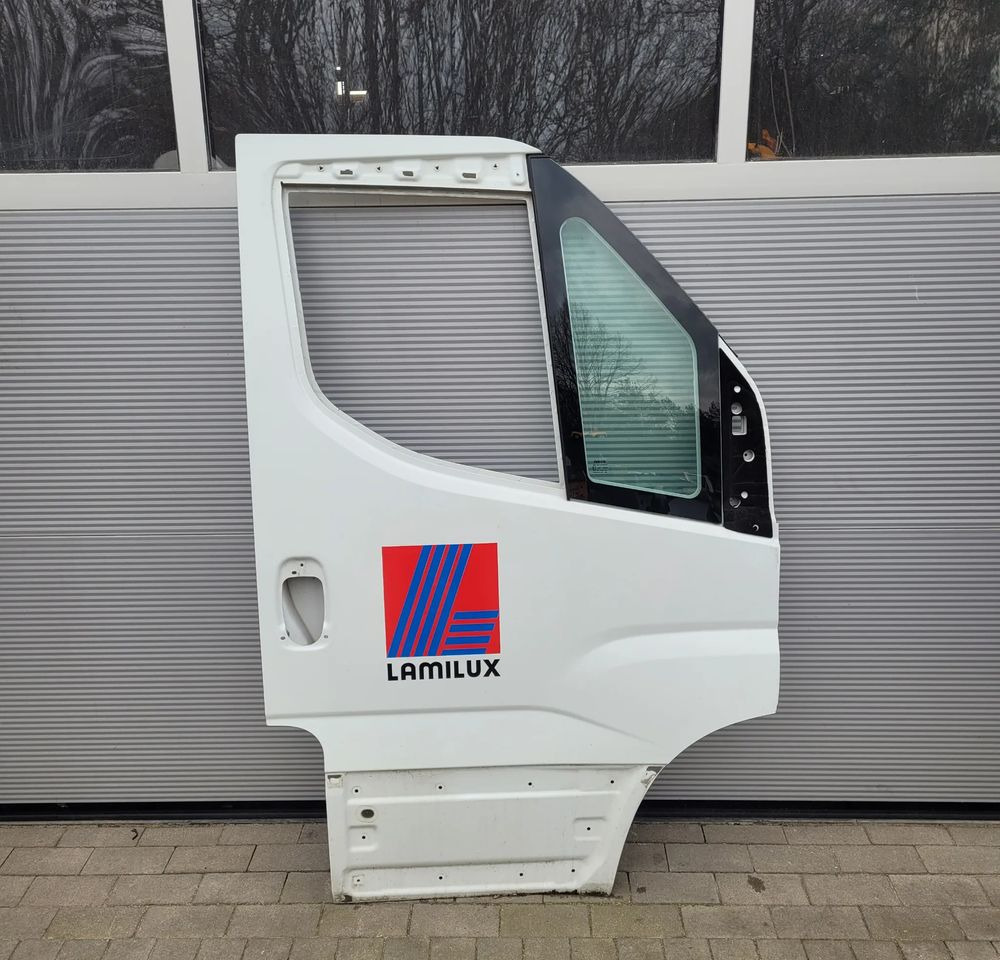 DRZWI IVECO DAILY NM RH. LUB LH. CANA ZA SZT. CHWALIM116 - Pintu dan bagian untuk Van pengiriman: gambar 1 DRZWI IVECO DAILY NM RH. LUB LH. CANA ZA SZT. CHWALIM116 - Pintu dan bagian untuk Van pengiriman: gambar 1