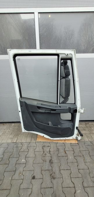 DRZWI IVECO EUROCARGO LEWE EURO6 - Pintu dan bagian: gambar 3 DRZWI IVECO EUROCARGO LEWE EURO6 - Pintu dan bagian: gambar 3