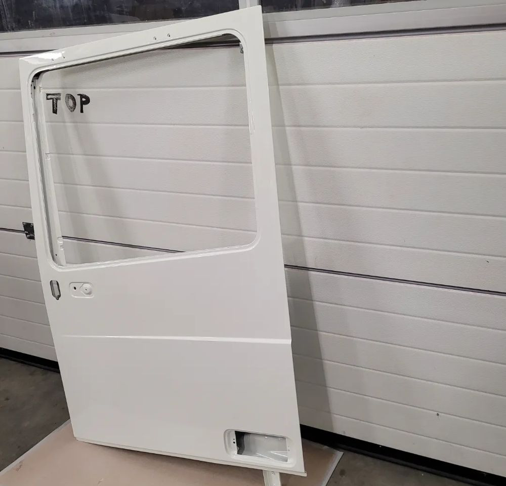 DRZWI LEWE DAF XF 106 ORYGINAL - Pintu dan bagian untuk Truk: gambar 3 DRZWI LEWE DAF XF 106 ORYGINAL - Pintu dan bagian untuk Truk: gambar 3