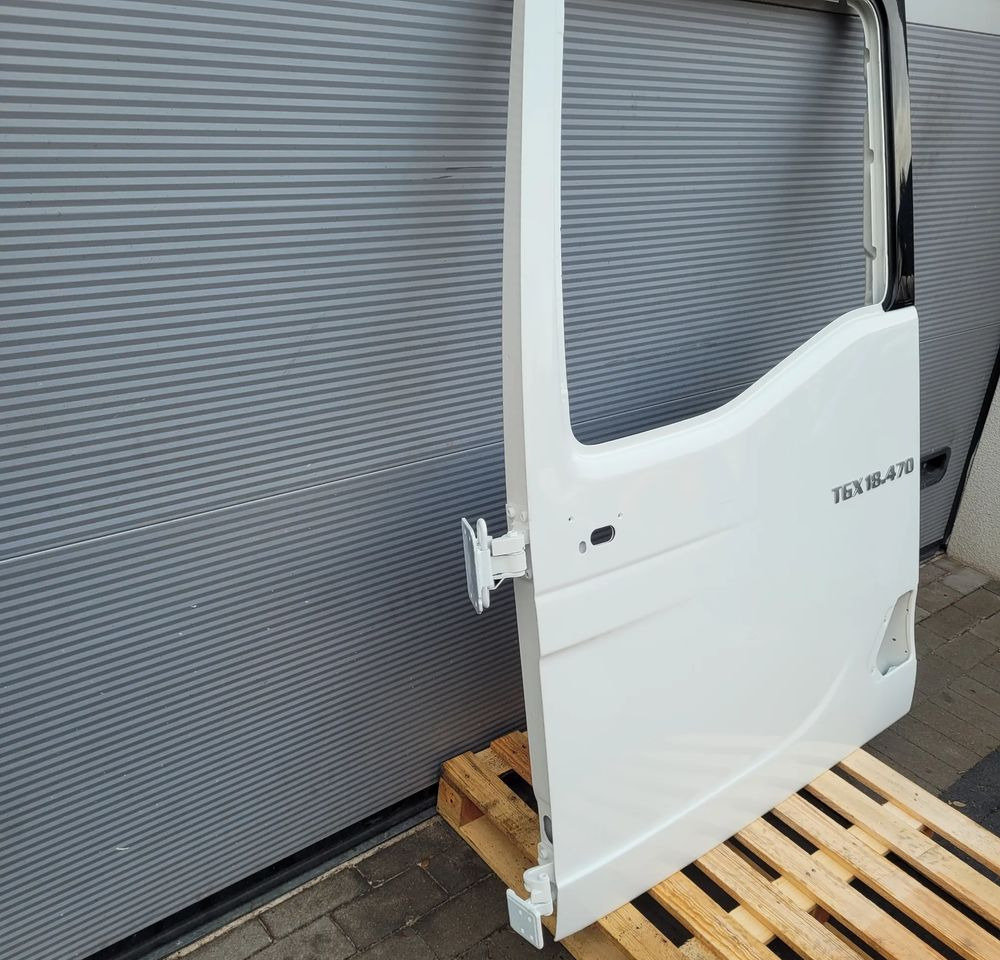 DRZWI LEWE MAN TG3 TGX NM ORYGINAŁ RAL 9010 CHWALIM116 - Pintu dan bagian untuk Truk: gambar 3 DRZWI LEWE MAN TG3 TGX NM ORYGINAŁ RAL 9010 CHWALIM116 - Pintu dan bagian untuk Truk: gambar 3