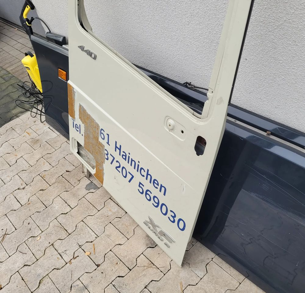 DRZWI PRAWE DAF XF 106 - Pintu dan bagian untuk Truk: gambar 2 DRZWI PRAWE DAF XF 106 - Pintu dan bagian untuk Truk: gambar 2