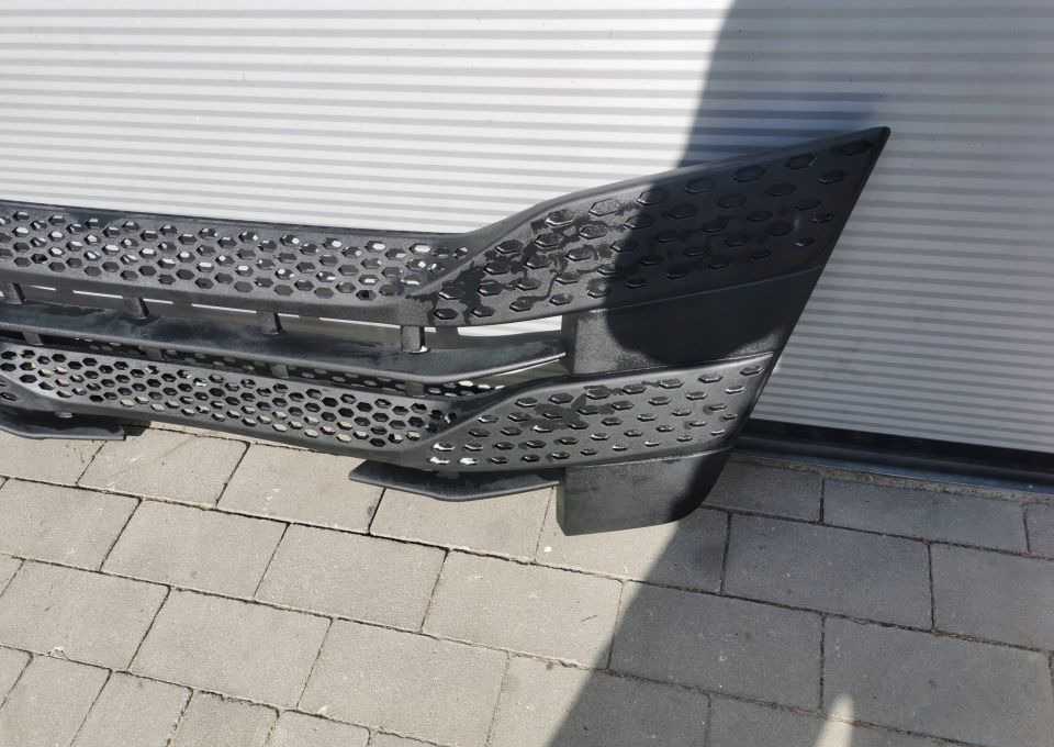 GRILL ATRAPA IVECO STRALIS S WAY 5802401392 - Kerudung: gambar 3 GRILL ATRAPA IVECO STRALIS S WAY 5802401392 - Kerudung: gambar 3