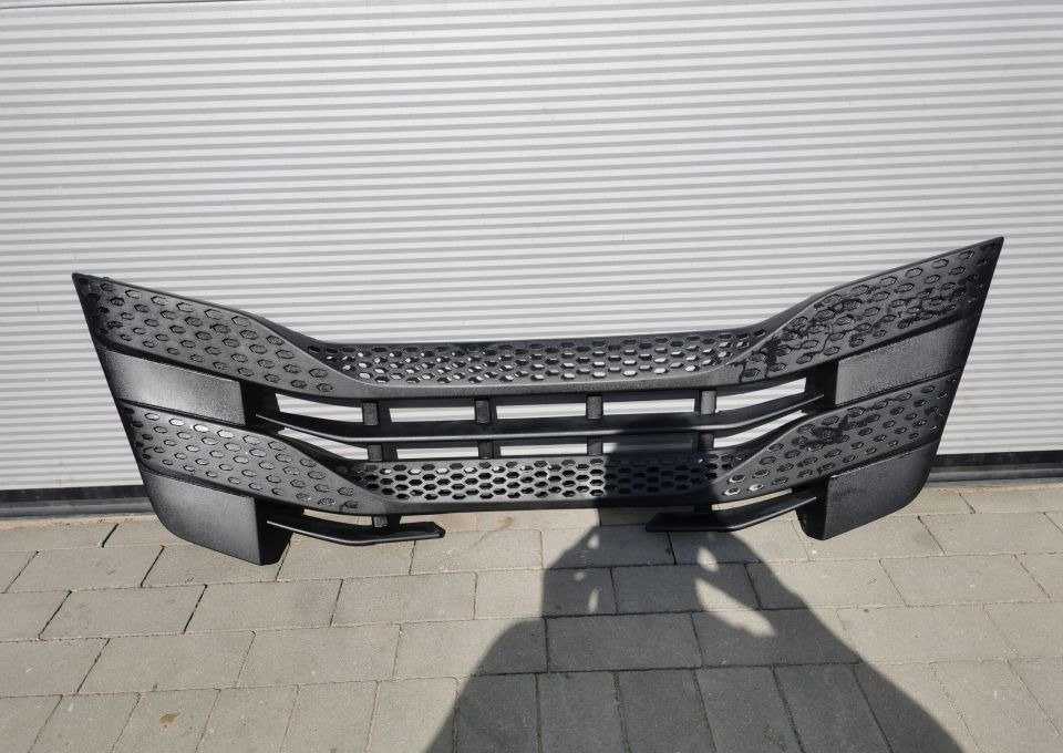 GRILL ATRAPA IVECO STRALIS S WAY 5802401392 - Kerudung: gambar 1 GRILL ATRAPA IVECO STRALIS S WAY 5802401392 - Kerudung: gambar 1
