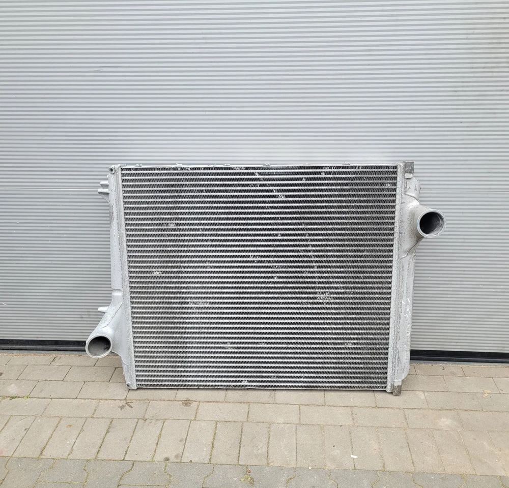 INTERCOOLER RENAULT GAMA T ORYGINAL SZCZELNA 7421892738 CHWALIM116 - Intercooler untuk Truk: gambar 1 INTERCOOLER RENAULT GAMA T ORYGINAL SZCZELNA 7421892738 CHWALIM116 - Intercooler untuk Truk: gambar 1