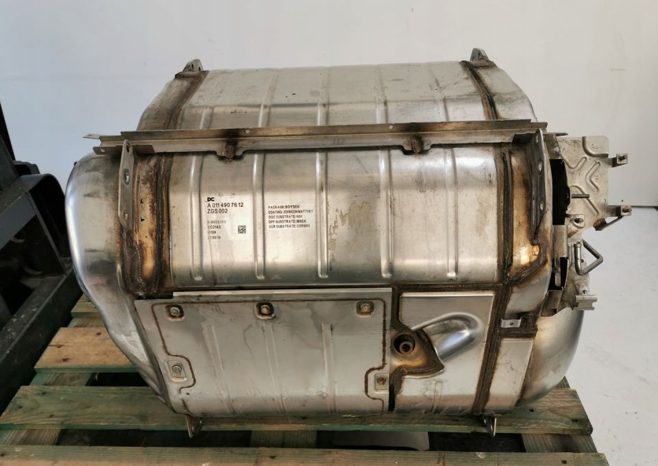 KATALIZATOR MERCEDES ACTROS ANTOS ATEGOA0114907612 - Konverter katalitik: gambar 1 KATALIZATOR MERCEDES ACTROS ANTOS ATEGOA0114907612 - Konverter katalitik: gambar 1