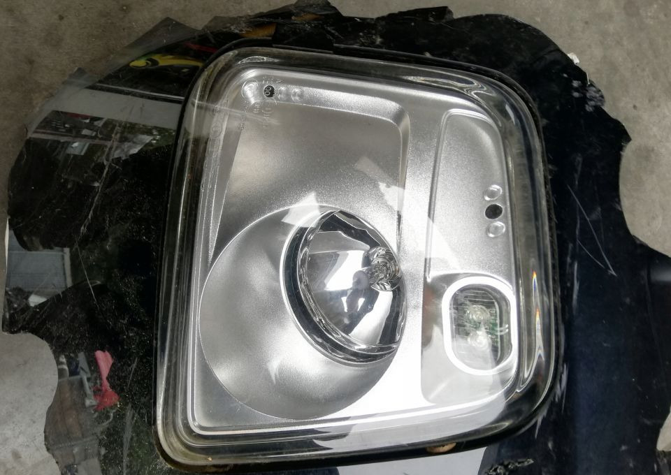 LAMPA HALOGEN VOLVO FH4 FH 4 FM RH ORYGINAŁ - Lampu depan untuk Truk: gambar 1 LAMPA HALOGEN VOLVO FH4 FH 4 FM RH ORYGINAŁ - Lampu depan untuk Truk: gambar 1