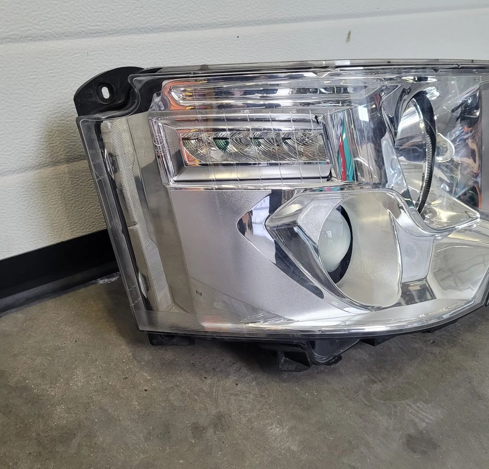 LAMPA LEWA RANGE T RENAULT LED OM 7482251329 - Tubuh dan eksterior untuk Truk: gambar 3 LAMPA LEWA RANGE T RENAULT LED OM 7482251329 - Tubuh dan eksterior untuk Truk: gambar 3