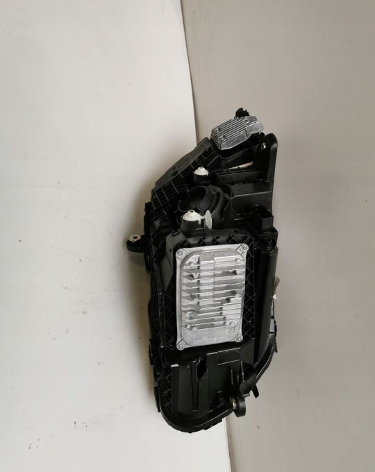 LAMPA MERCEDES C KLASA A2059065906 LIFT LEWA - Lampu depan: gambar 3 LAMPA MERCEDES C KLASA A2059065906 LIFT LEWA - Lampu depan: gambar 3