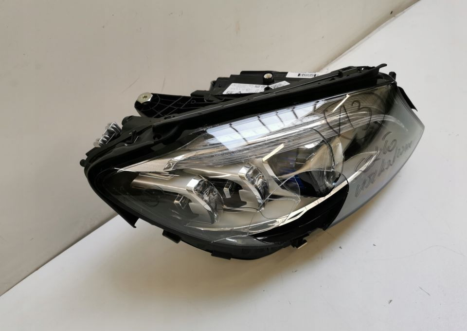 LAMPA PRZÓD MERCEDES C KLASA A 205 9061606 LIFT - Lampu depan: gambar 2 LAMPA PRZÓD MERCEDES C KLASA A 205 9061606 LIFT - Lampu depan: gambar 2