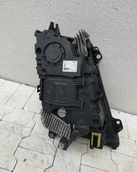 LAMPA VOLVO FH4 FH 4 FM LH ORYGINAŁ - Lampu depan untuk Truk: gambar 3 LAMPA VOLVO FH4 FH 4 FM LH ORYGINAŁ - Lampu depan untuk Truk: gambar 3