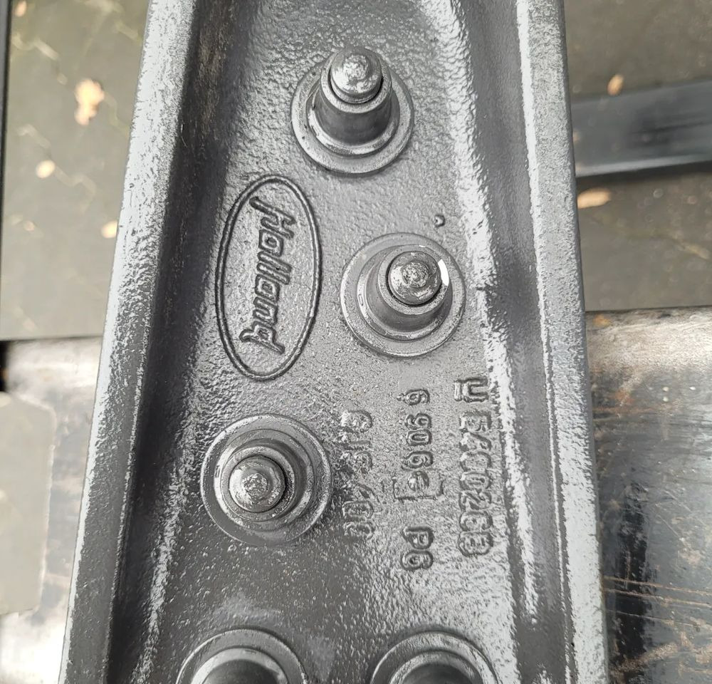 ŁAPY MOCOWANIE SIODLA VOLVO HOLLAND 126239C - Kopling roda kelima untuk Truk: gambar 4 ŁAPY MOCOWANIE SIODLA VOLVO HOLLAND 126239C - Kopling roda kelima untuk Truk: gambar 4