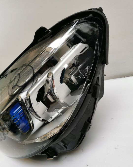 Lampa Mercedes c klasa - Cahaya/ Pencahayaan untuk Truk: gambar 3 Lampa Mercedes c klasa - Cahaya/ Pencahayaan untuk Truk: gambar 3
