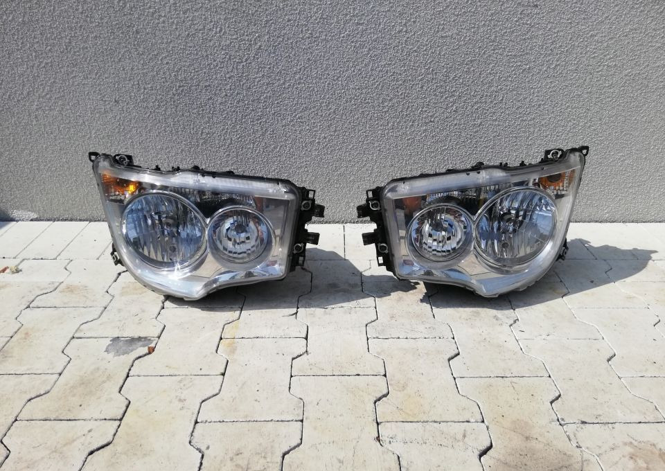 Lampy MERCEDES ACTROS Mp4 Antos ORYGINAŁ - Lampu depan untuk Truk: gambar 1 Lampy MERCEDES ACTROS Mp4 Antos ORYGINAŁ - Lampu depan untuk Truk: gambar 1