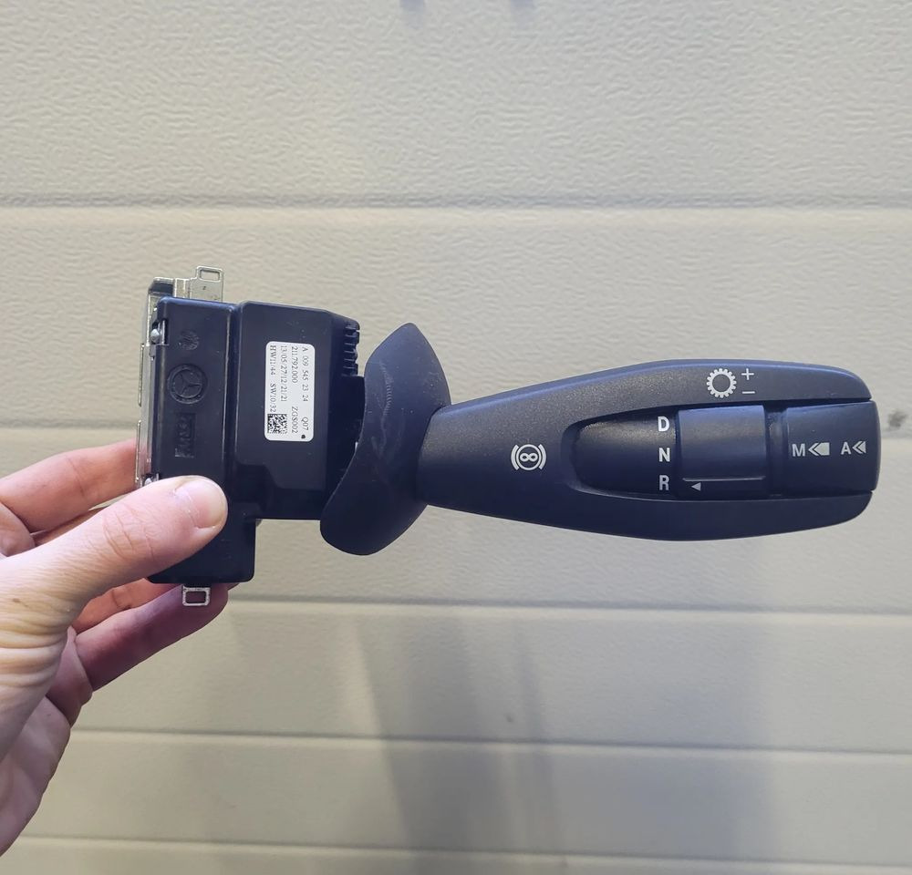 MANETKA ZMIANY BIEGÓW MERCEDES ACTROS A0095452324 CHWALIM116 - Tongkat gigi untuk Truk: gambar 1 MANETKA ZMIANY BIEGÓW MERCEDES ACTROS A0095452324 CHWALIM116 - Tongkat gigi untuk Truk: gambar 1