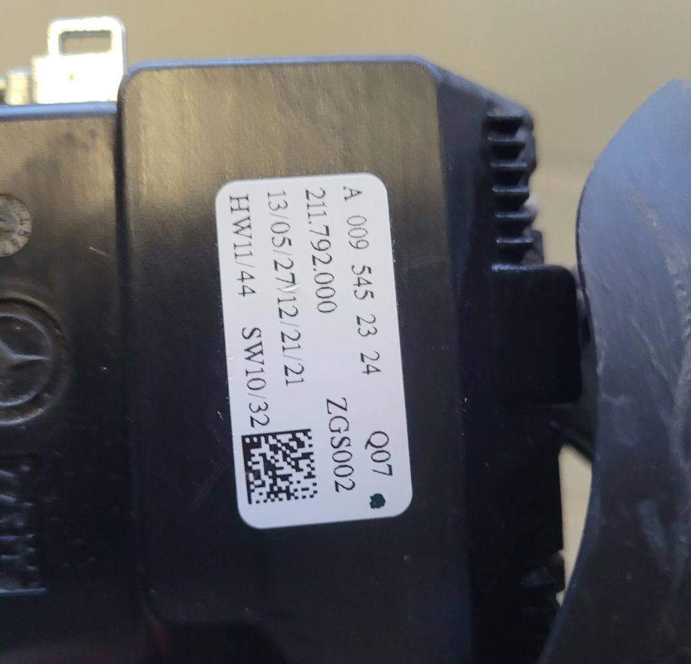 MANETKA ZMIANY BIEGÓW MERCEDES ACTROS A0095452324 CHWALIM116 - Tongkat gigi untuk Truk: gambar 2 MANETKA ZMIANY BIEGÓW MERCEDES ACTROS A0095452324 CHWALIM116 - Tongkat gigi untuk Truk: gambar 2