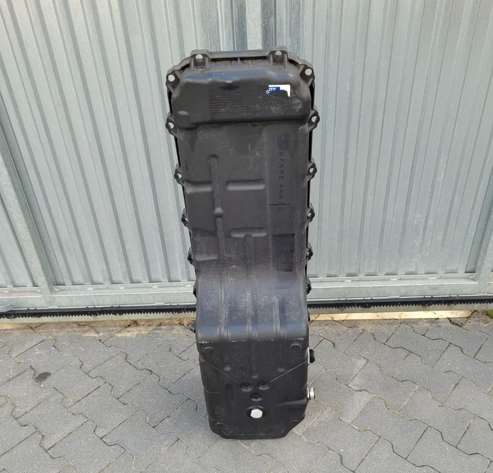 MISKA OLEJOWA RENAULT GAMA VOLVO FH 13 LITRÓW - Wajan minyak untuk Truk: gambar 1 MISKA OLEJOWA RENAULT GAMA VOLVO FH 13 LITRÓW - Wajan minyak untuk Truk: gambar 1