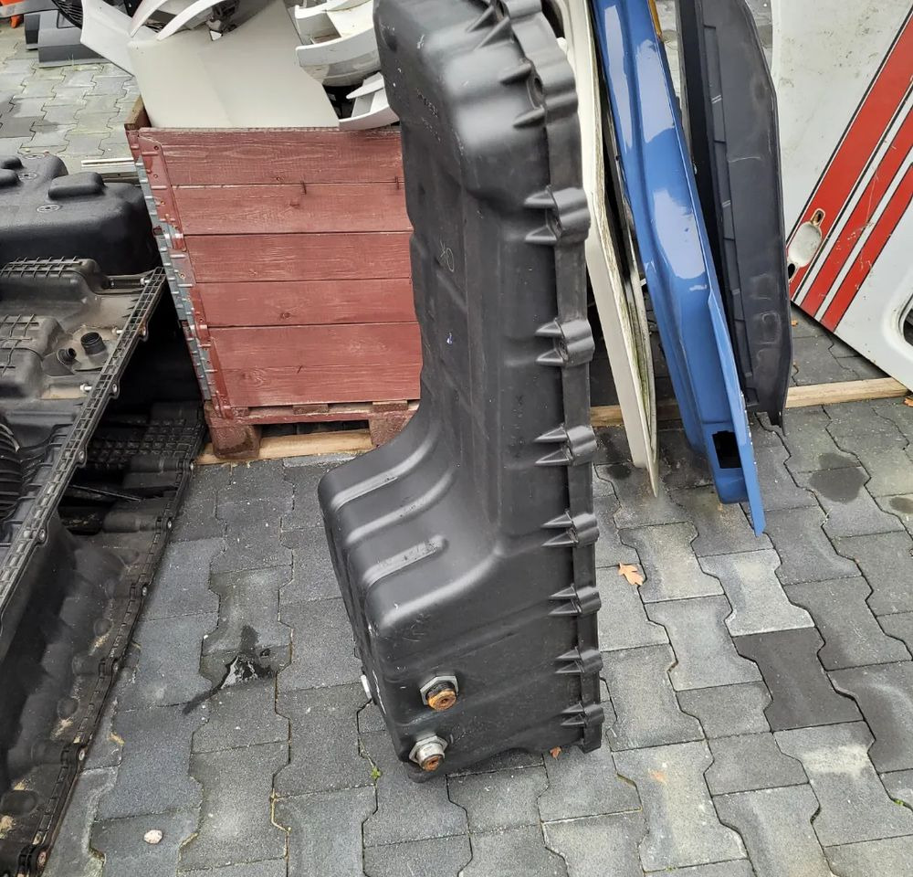 MISKA OLEJOWA RENAULT RANGE T 13 DXI 13 - Wajan minyak untuk Truk: gambar 2 MISKA OLEJOWA RENAULT RANGE T 13 DXI 13 - Wajan minyak untuk Truk: gambar 2