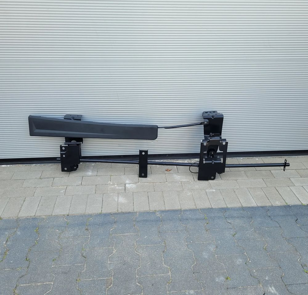 MOCOWANIE SPOJLER ZAKABINOWY RENAULT RANGE T GAMA ORYGINAŁ CHWALIM116 - Aerodinamika/ Spoiler untuk Truk: gambar 1 MOCOWANIE SPOJLER ZAKABINOWY RENAULT RANGE T GAMA ORYGINAŁ CHWALIM116 - Aerodinamika/ Spoiler untuk Truk: gambar 1